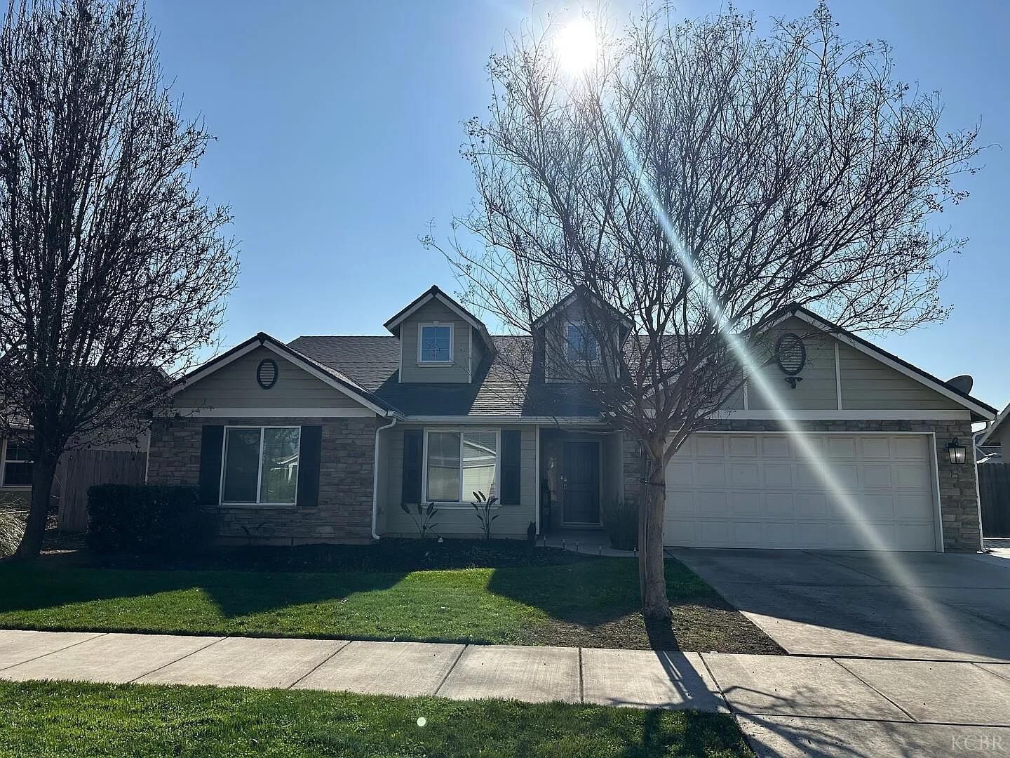 Property Photo:  3107 W Oriole Avenue  CA 93291 