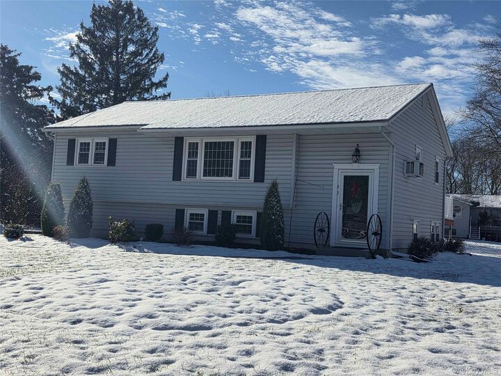 23 Bridle Path  Newburgh NY 12550 photo