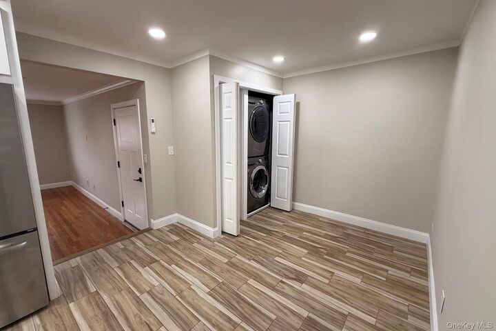 Property Photo: 195 Meagher Avenue 1 NY 10465