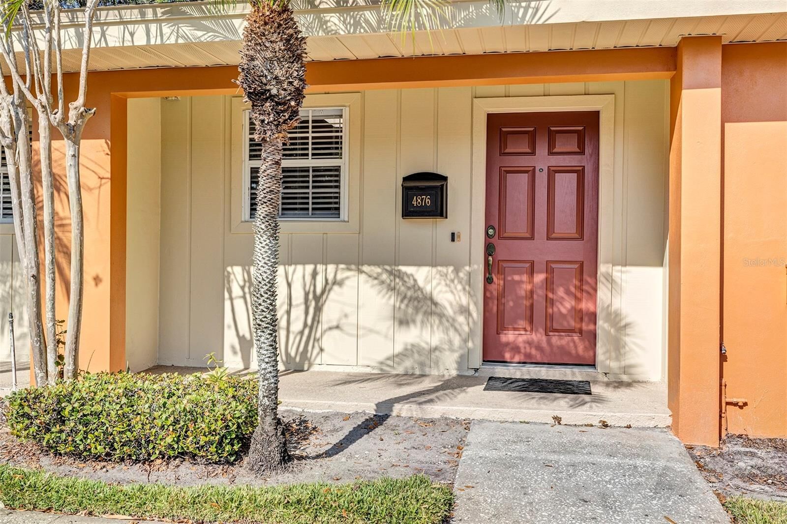 Property Photo: 4876 Tangerine Avenue 4876 FL 32792