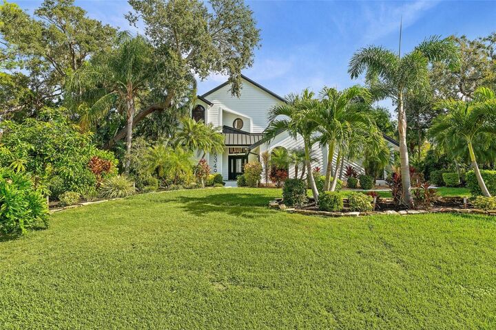 Property Photo:  6349 Ravenwood Way  FL 34243 