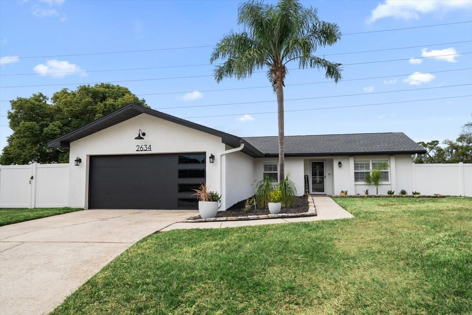 Property Photo: 2634 Concorde Court FL 33761