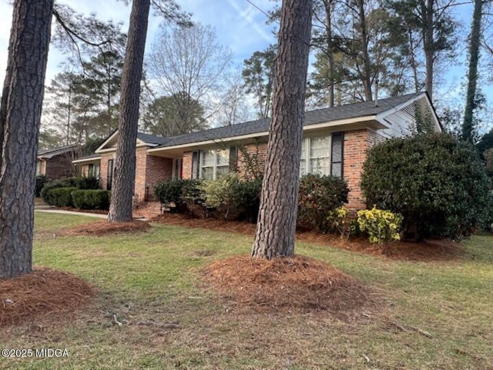 Property Photo: 4713 Lattimore Drive GA 31210