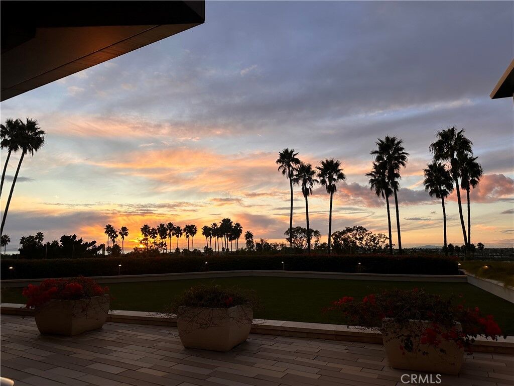 Property Photo:  1513 Santa Barbara  CA 92660 