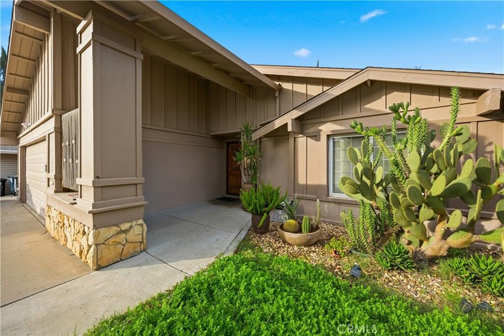 Property Photo: 10025 Bexley Drive CA 95827