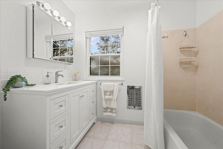 Property Photo: 1129 Amberwood Road CA 95864