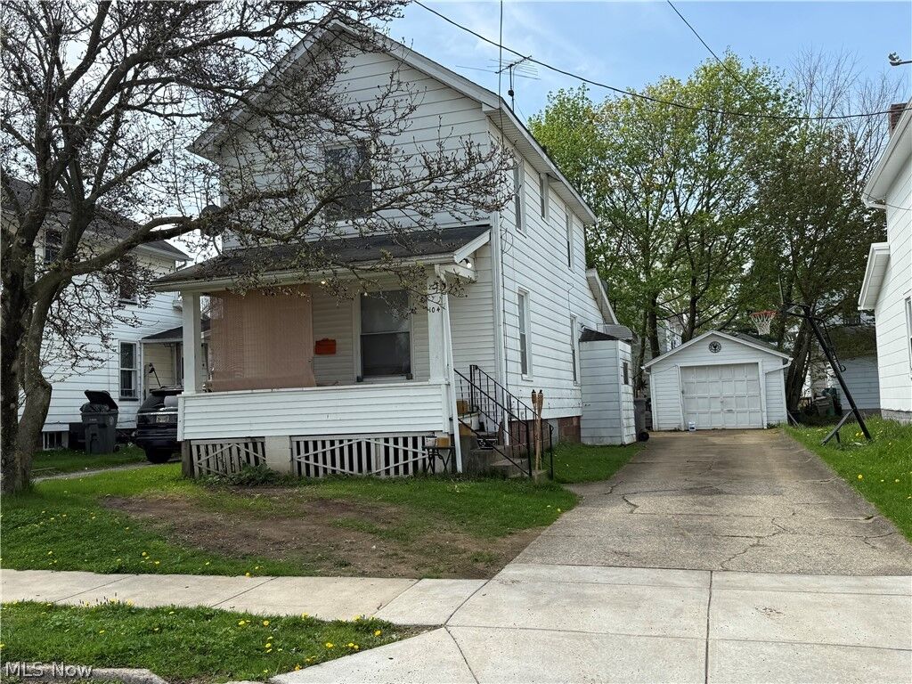 Property Photo:  104 S Glenellen Avenue  OH 44509 
