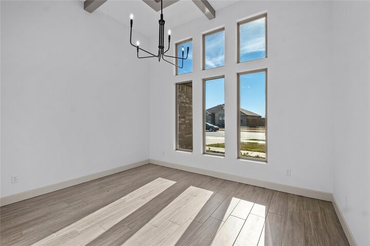 Property Photo: 1004 Autumn Royal Avenue AR 72745