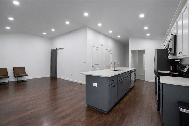 Property Photo: 1904 Bradford AR 72601