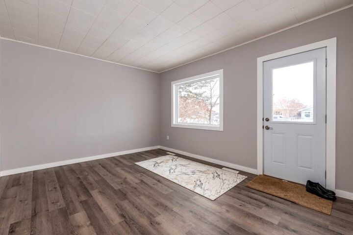 Photo de la propriété: 5603 50 Avenue SK S9V 0R3