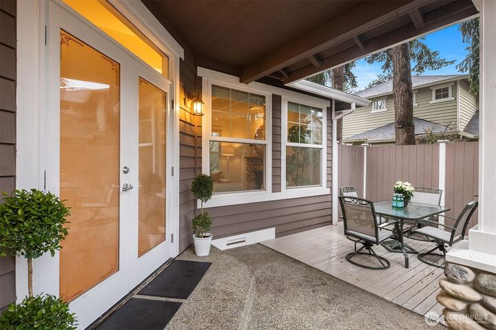 Property Photo: 10424 124th Avenue NE WA 98033