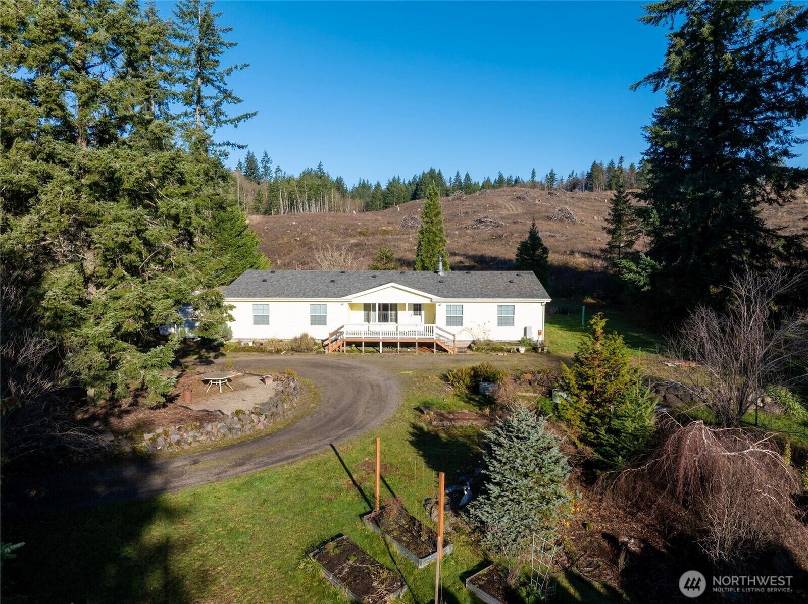 Property Photo:  210  Corcoran  WA 98625 