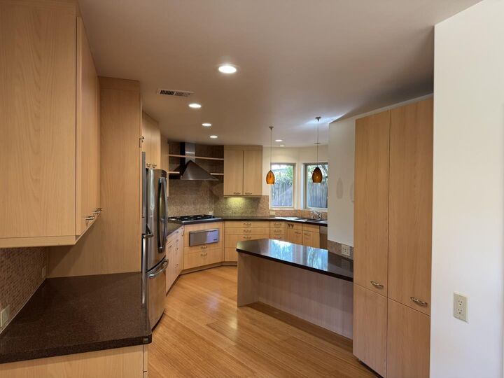 Property Photo:  130 Garland Way  CA 94022 