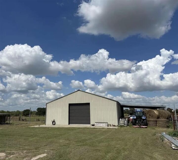 Property Photo: 17188 Hwy. 90 LA 70591