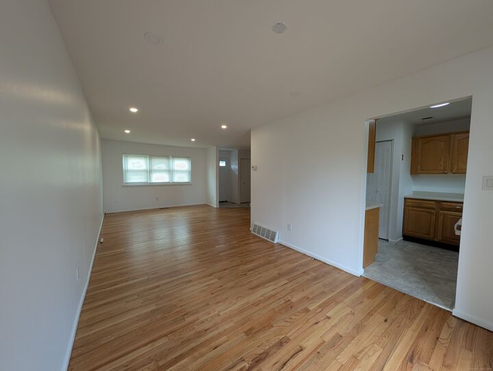 Property Photo: 23 Shea Avenue 23 CT 06460