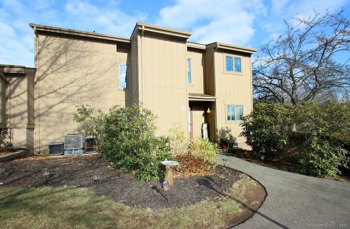 Property Photo: 3 Pilgrim Harbor C CT 06492