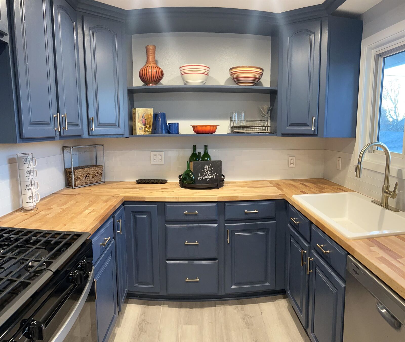 Property Photo: 1008 S Beeman St WA 99001