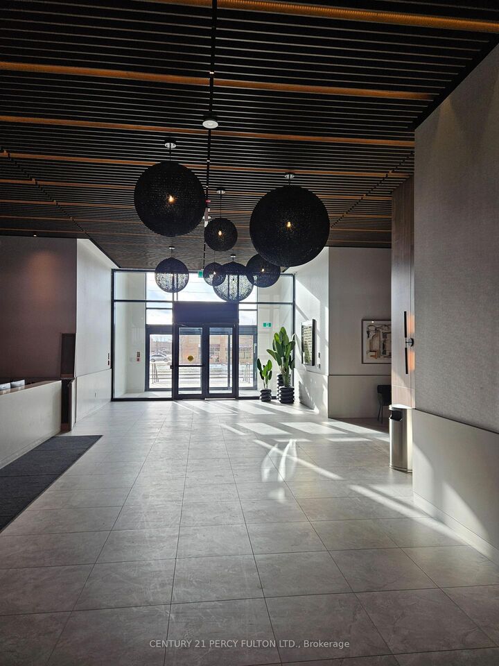 Property Photo:  15 Skyridge Drive 502  ON L6P 4S3 