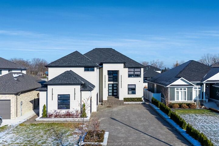 311 Water  Lakeshore ON N8L 1A7 photo