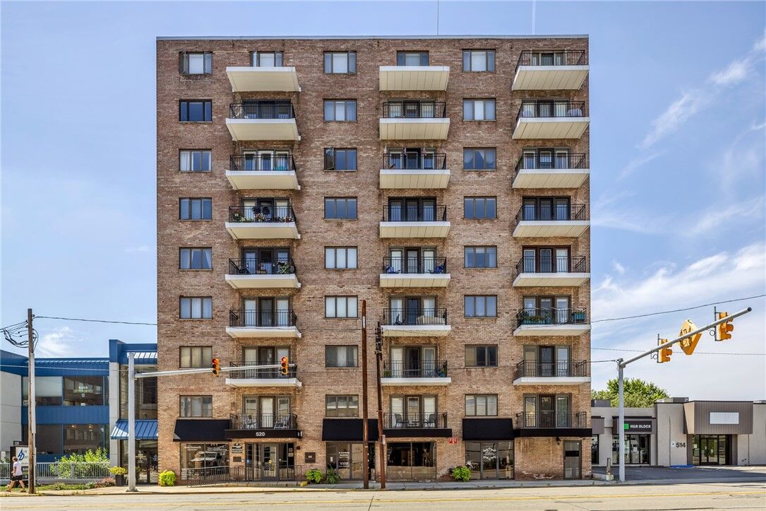 Property Photo: 520 Washington Road 301 PA 15228