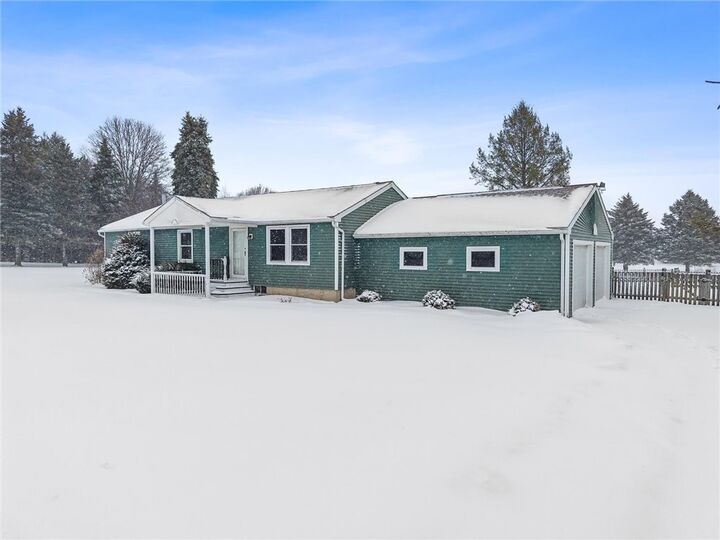 Property Photo: 640 Babcock Road NY 13159