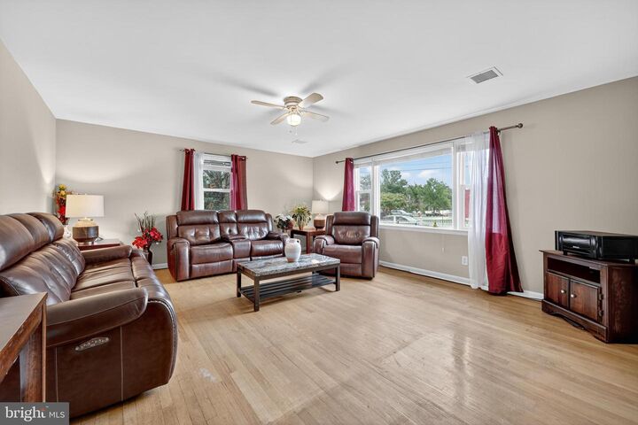 Property Photo: 1910 Kent Village Drive MD 20785