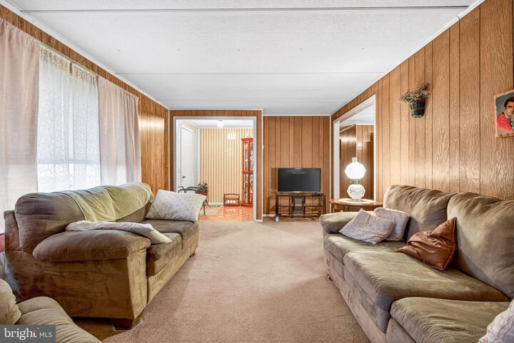 Property Photo: 39 Commons Road PA 19530