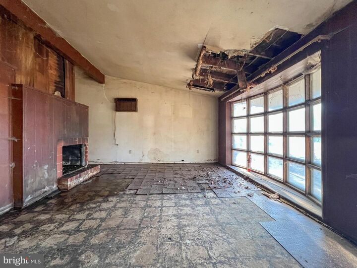 Property Photo: 4 Martell Road DE 19713