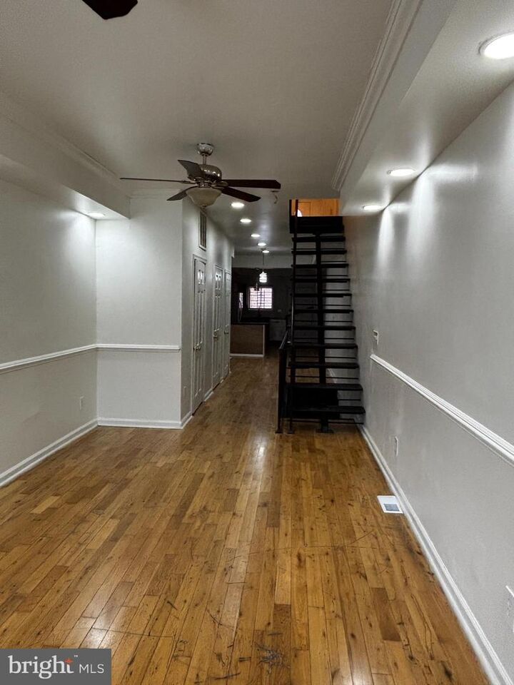 Property Photo: 1307 W Ostend Street MD 21223