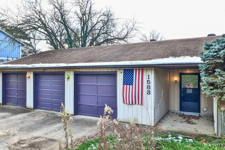 Property Photo:  1583 Hunter Road  OH 45014 