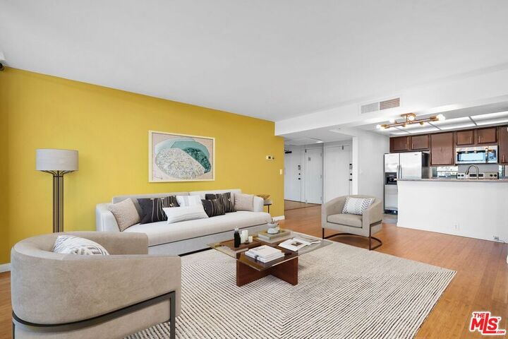 Property Photo: 10535 Wilshire Blvd CA 90024