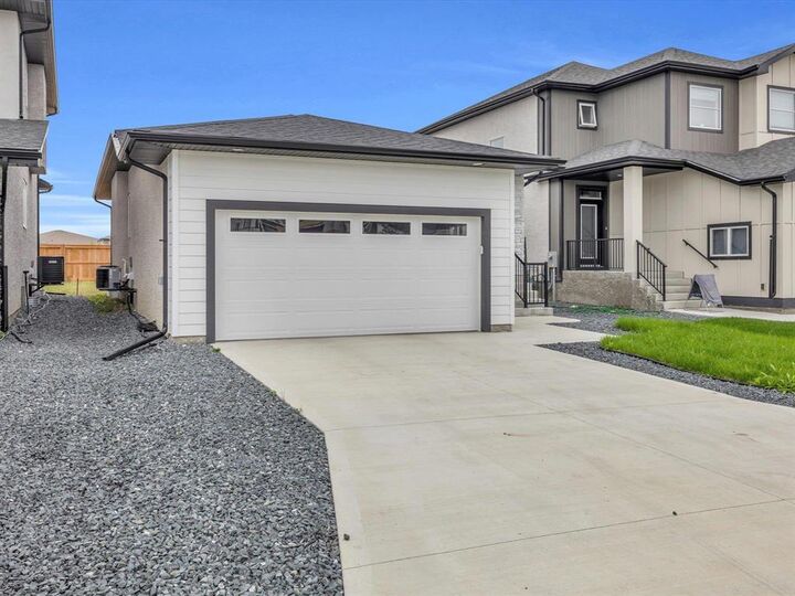 Property Photo: 110 Yasmin Ali Crescent MB R3Y 2G6