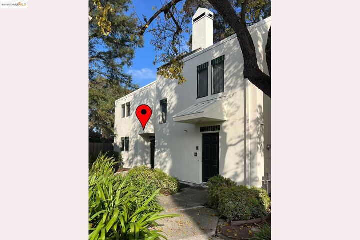 Property Photo:  95 Mozden Ln  CA 94523 