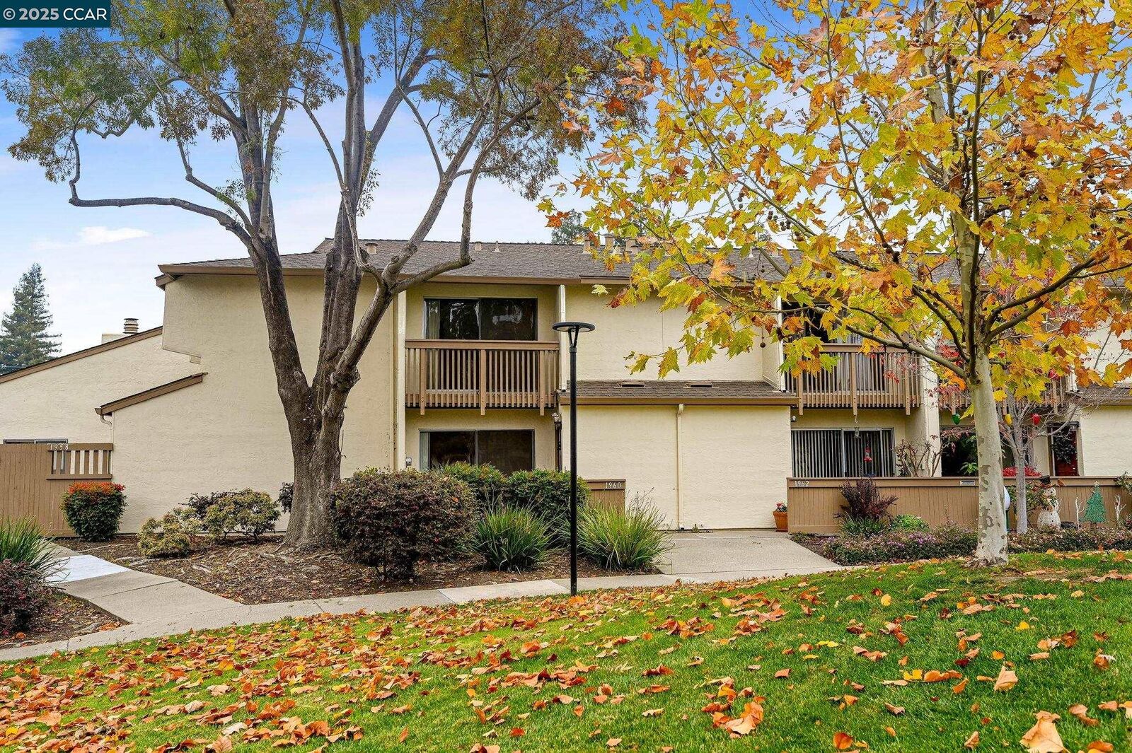 Property Photo:  1960 Pomar Way  CA 94598 