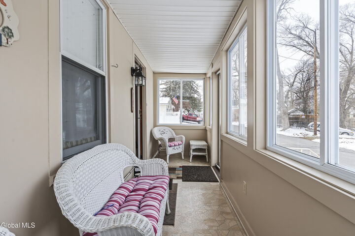 Property Photo:  22 Heatherington Street  NY 12302 