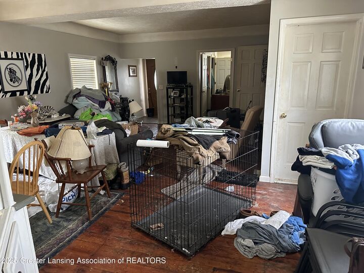 Property Photo: 226 N 8th Street MI 48912