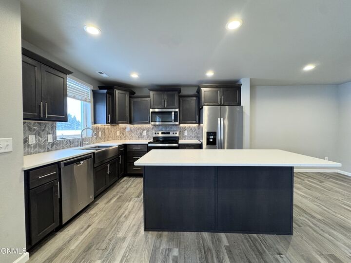 Property Photo: 3310 Kenner Loop ND 58504