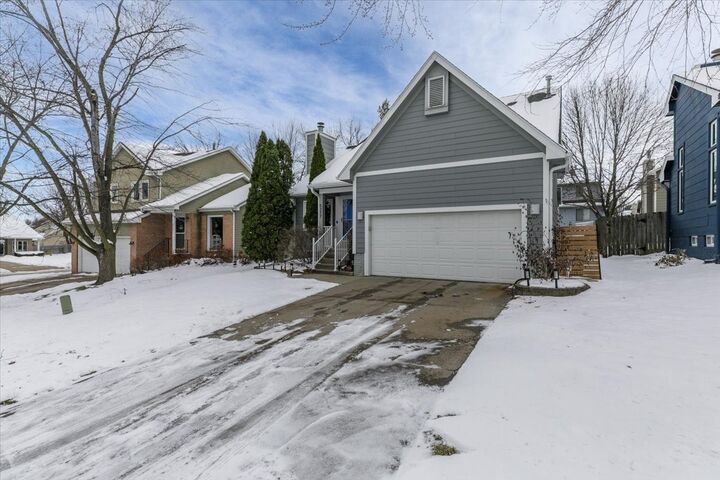 Property Photo: 5317 Pommel Place IA 50266