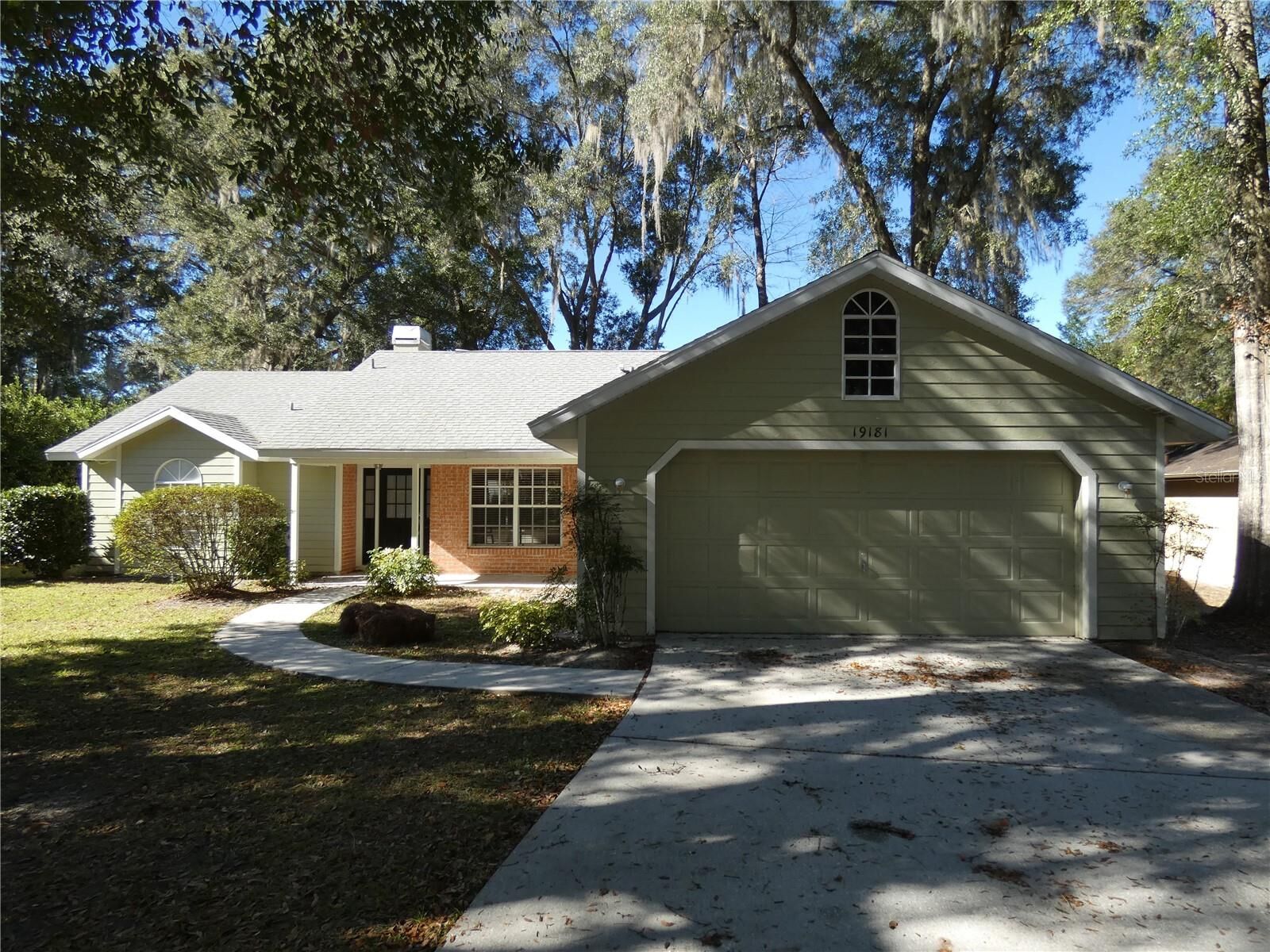 Property Photo:  19181 SW 90th Lane Road  FL 34432 