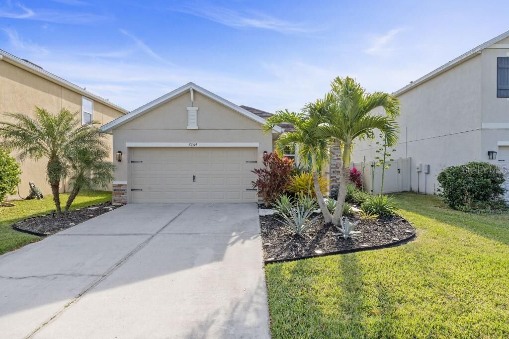 Property Photo:  7754 Tuscan Bay Circle  FL 33545 