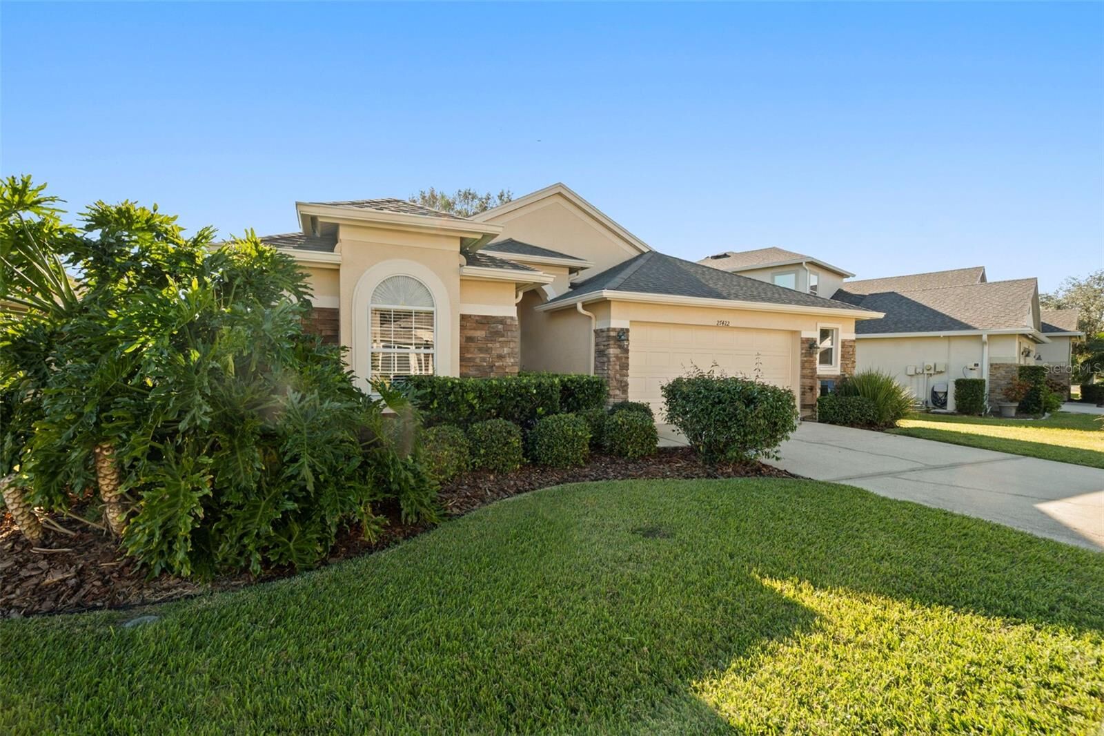 Property Photo:  27422 Edenfield Drive  FL 33544 