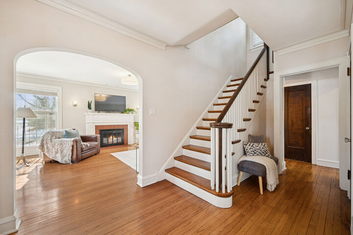 Property Photo: 1500 Forest Avenue IL 60091