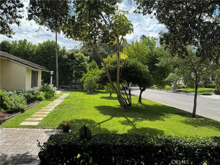 Property Photo:  520 Winthrop  CA 91108 