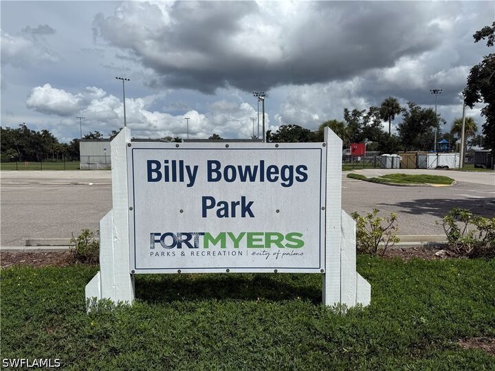 Property Photo:  4040 Bell Street  FL 33916 