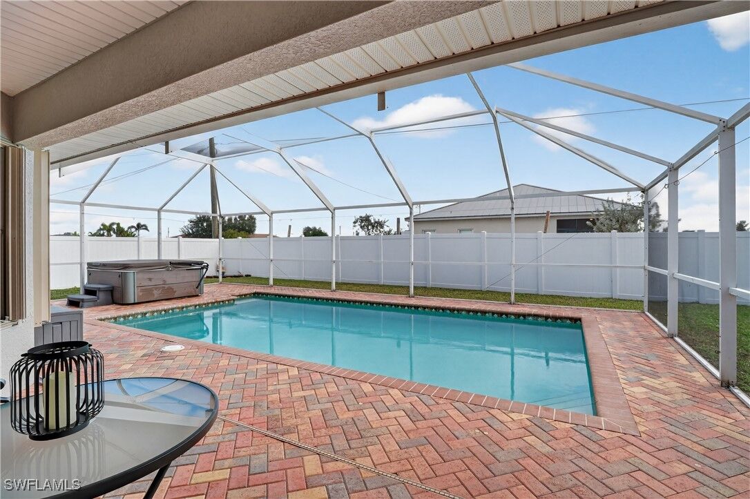 Property Photo:  1815 NE 2nd Place  FL 33909 