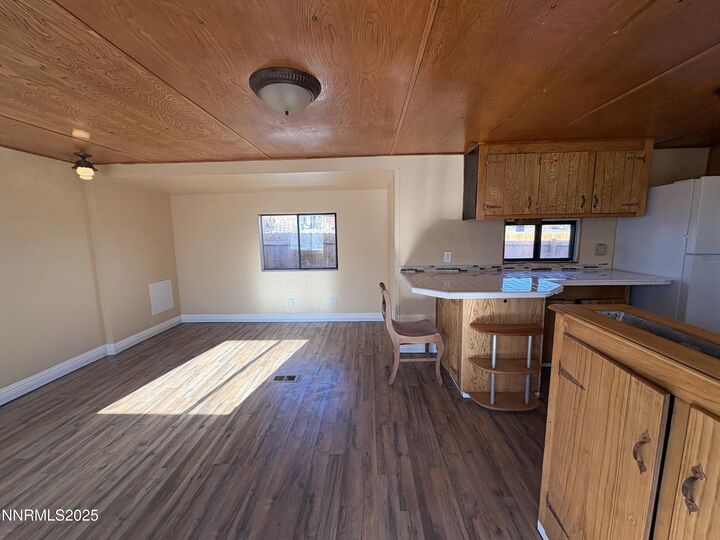Property Photo: 5884 Leon Drive NV 89433