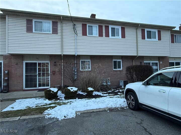 Property Photo:  193 Surrey Lane  OH 44406 