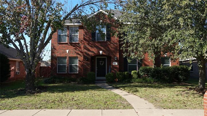 105 Forest Park Lane  Red Oak TX 75164 photo