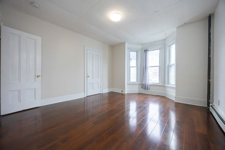 Property Photo:  796 Broadway 1  MA 02150 