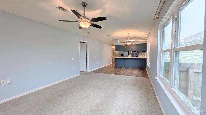 Property Photo: 3079 Flintlock Dr FL 32526